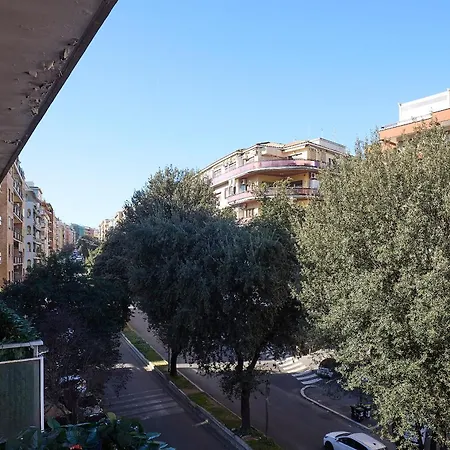 Gasthuis Royal Vatican 4*