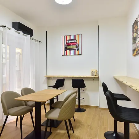 Royal Vatican بيت ضيافة روما